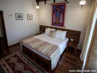 Гостиница Джеваль Евпатория Стандартный двухместный номер с 1 кроватью или 2 отдельными кроватями-9
